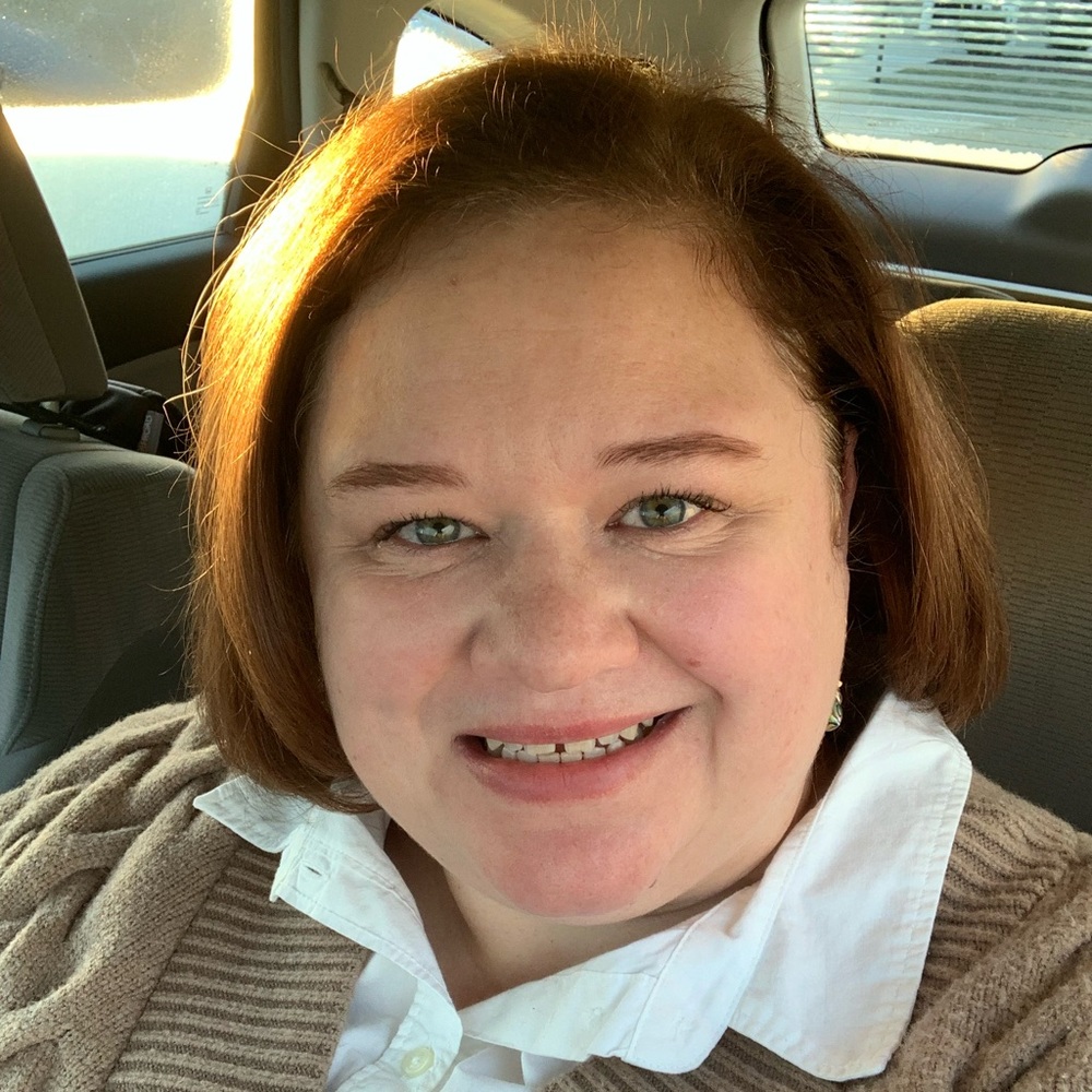 Meet your Posher, Jenifer
